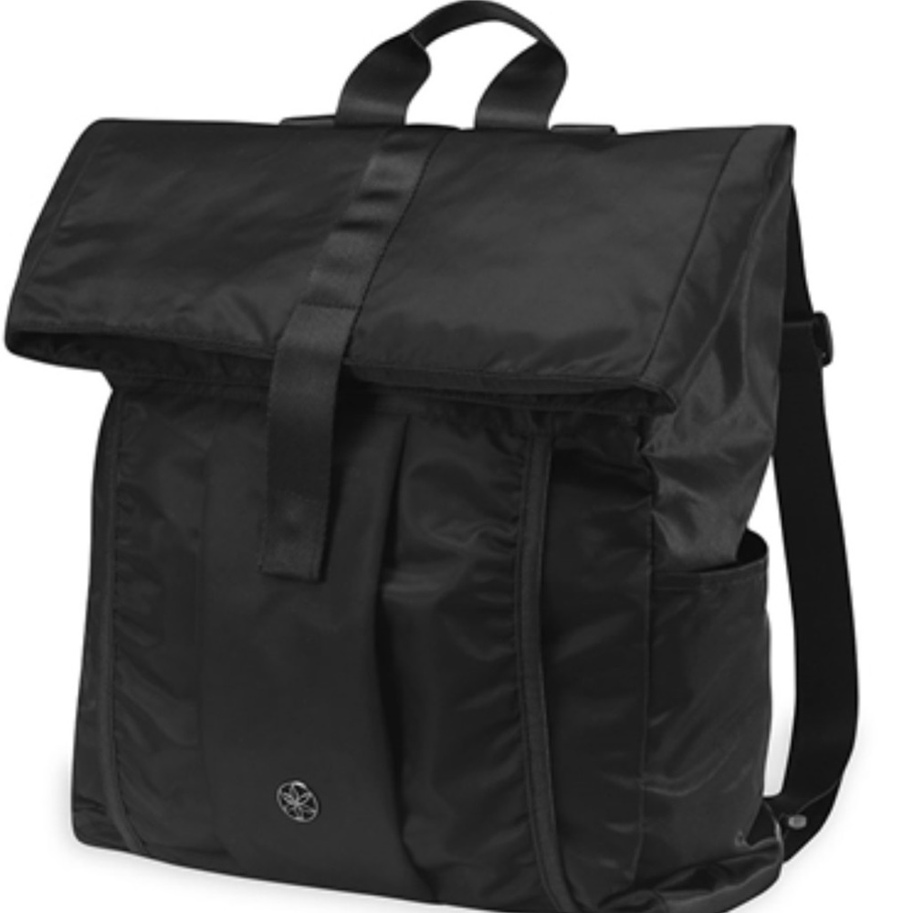 GAIAM HOLD EVERYTHING YOGA BACKPACK GYM BAG BLACK LIKE NEW CONDITION NYLON